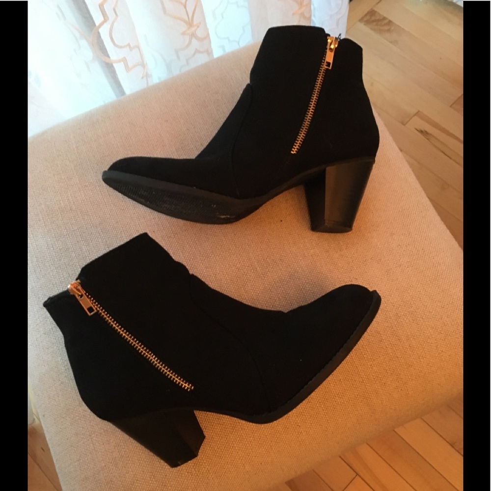 Black suede ankle boots